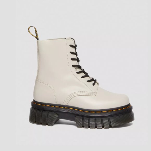 AUDRICK NAPPA LEATHER PLATFORM CHELSEA BOOTS MSRP$220 in Cobble Stone Grey - Picture 6 of 11